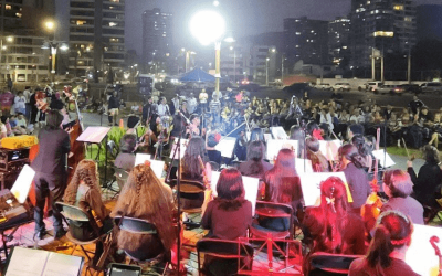 IQUIQUEÑ@S Y TURISTAS DISFRUTARON DE CONCIERTO GRATUITO DE LA ORQUESTA INFANTIL-JUVENIL “JALSUÑA”